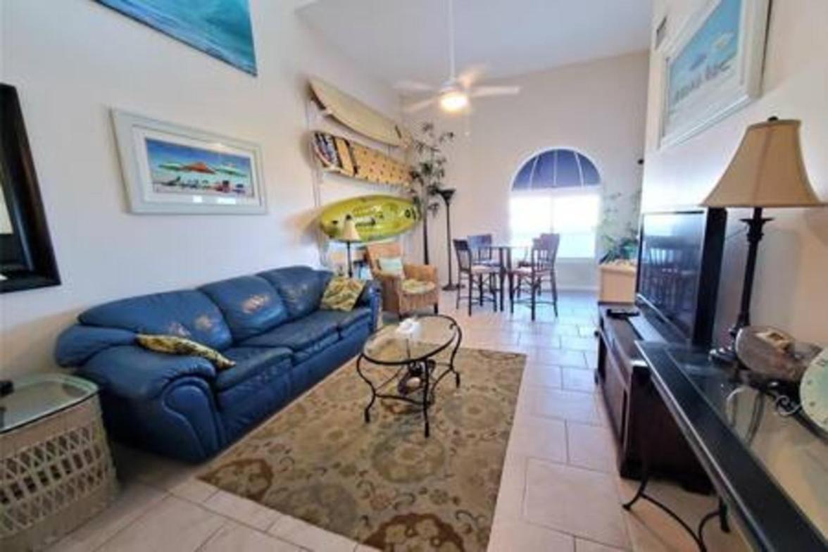 شقة Direct Oceanview Penthouse - Sleeps 6 301 كيب كانافيرال المظهر الخارجي الصورة